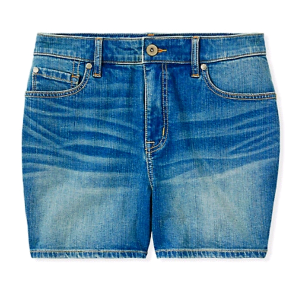 Torrid high rise mid shorts vintage stretch